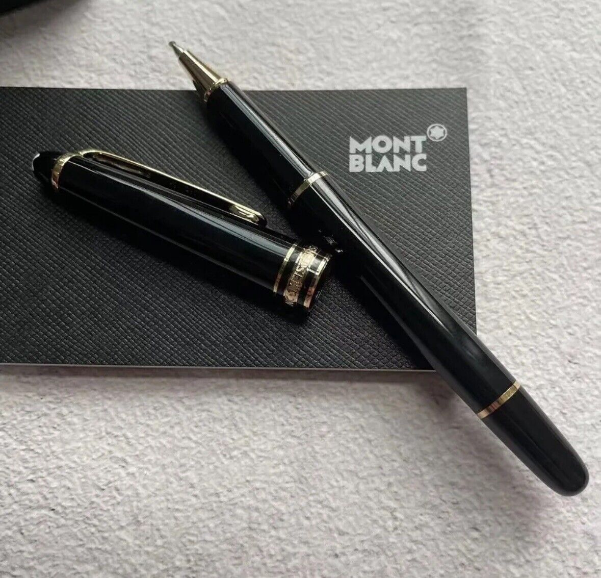 Montblanc Gold Classique Luxury Rollerball Pen 163 New With Refill 