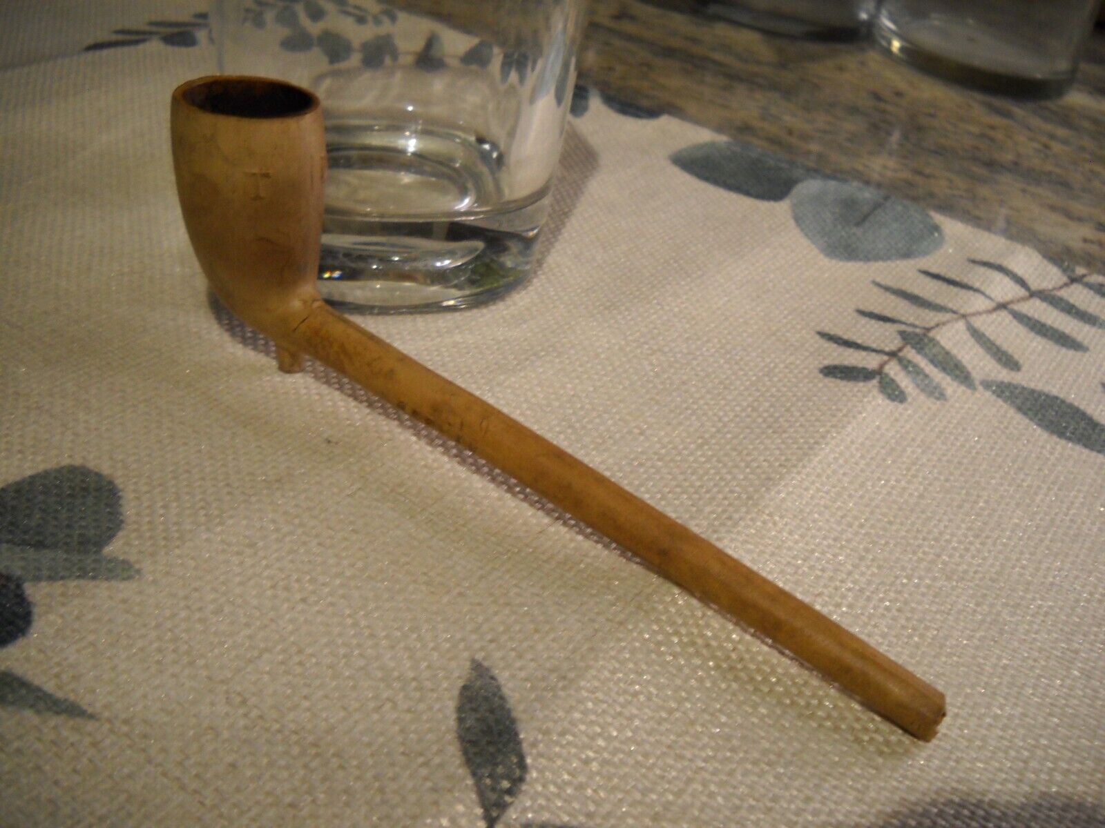 VINTAGE ESTATE GERMAN T D CLAY PIPE. 6-INCH. SEE ALL PICTURES FOR DIMS & COND.