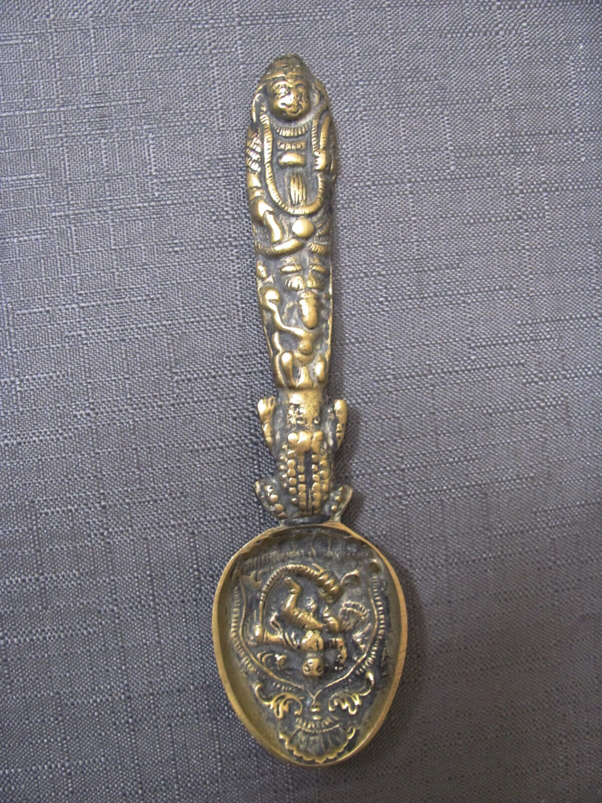 Vtg Brass Bronze Ornate Indian Deity  Ritual Prayer Spoon Figures Frog Toad