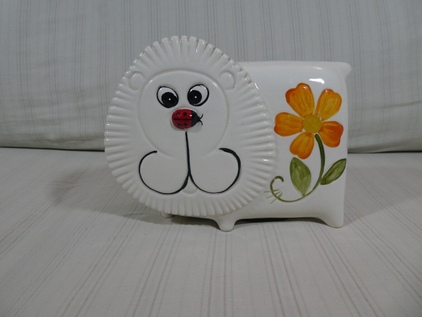 RARE Vintage Bank Ceramic Lion Japan Ceramaster ﻿Ladybug Nose Orange Flower 70s