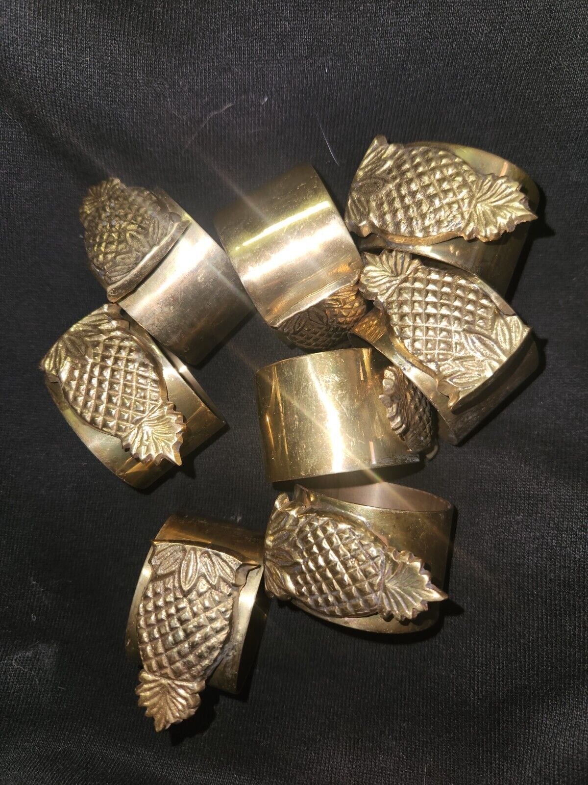 Vintage Set Of 8 Brass Pineapple Napkin Rings