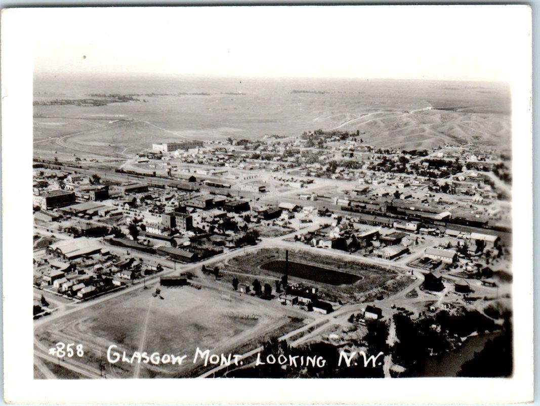 GLASCOW, MT Montana  BIRDSEYE VIEW  c1930s   Small Photo Card