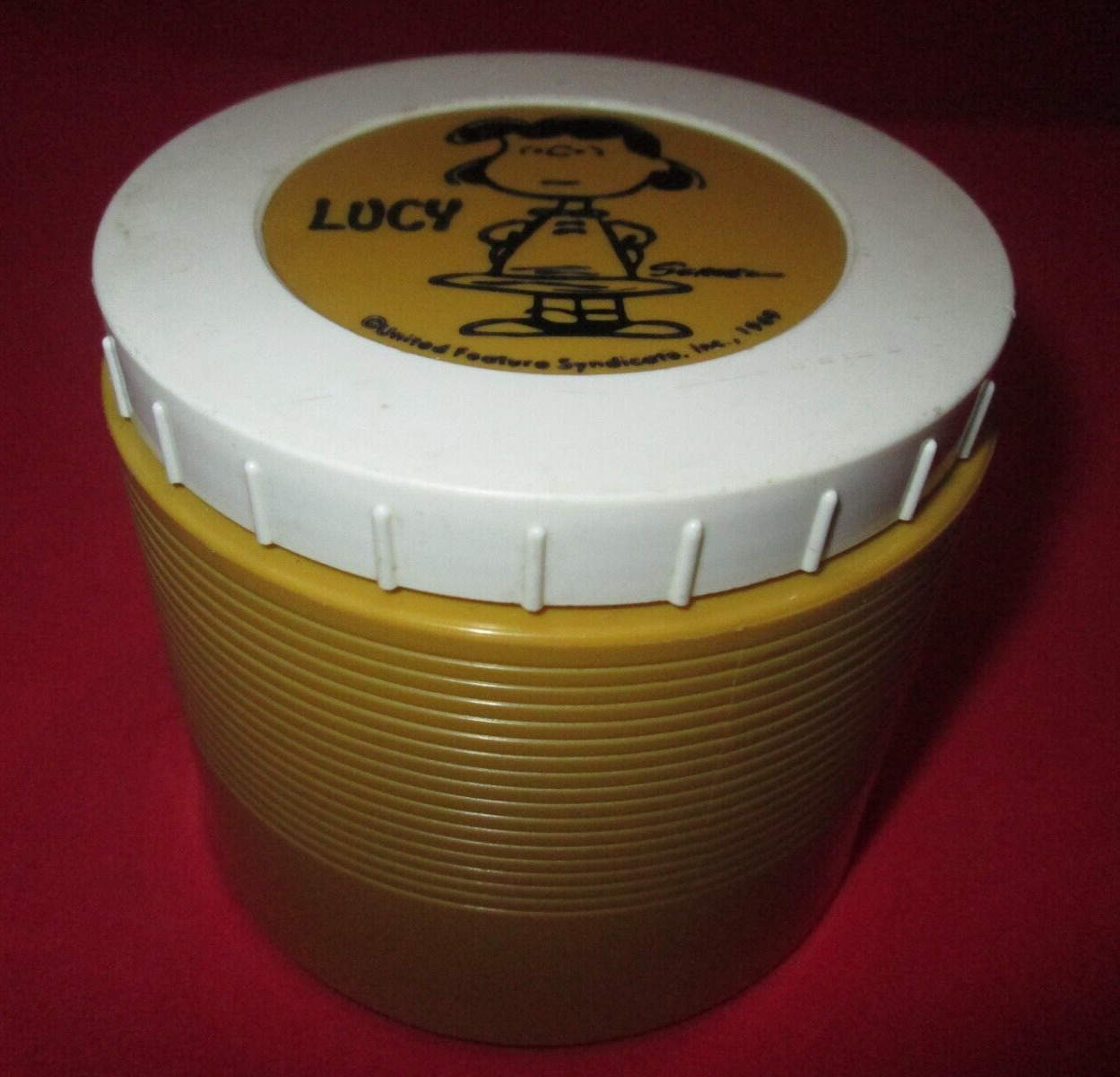 Vintage 1969 Peanuts Lucy KING SEELEY Thermos CO Model 1155 Yellow Mustard USA