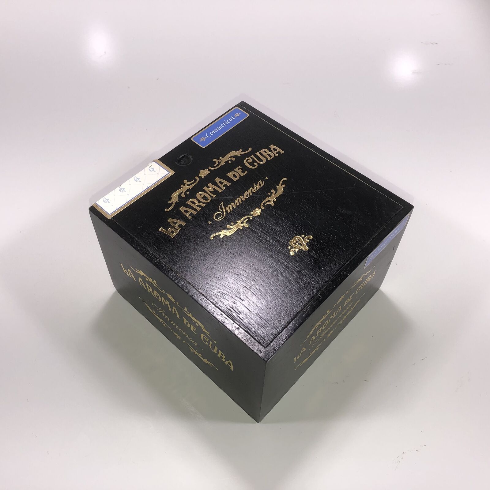 La Aroma Immensa Connecticut Empty Wooden Cigar Box 6.5x6.5x4