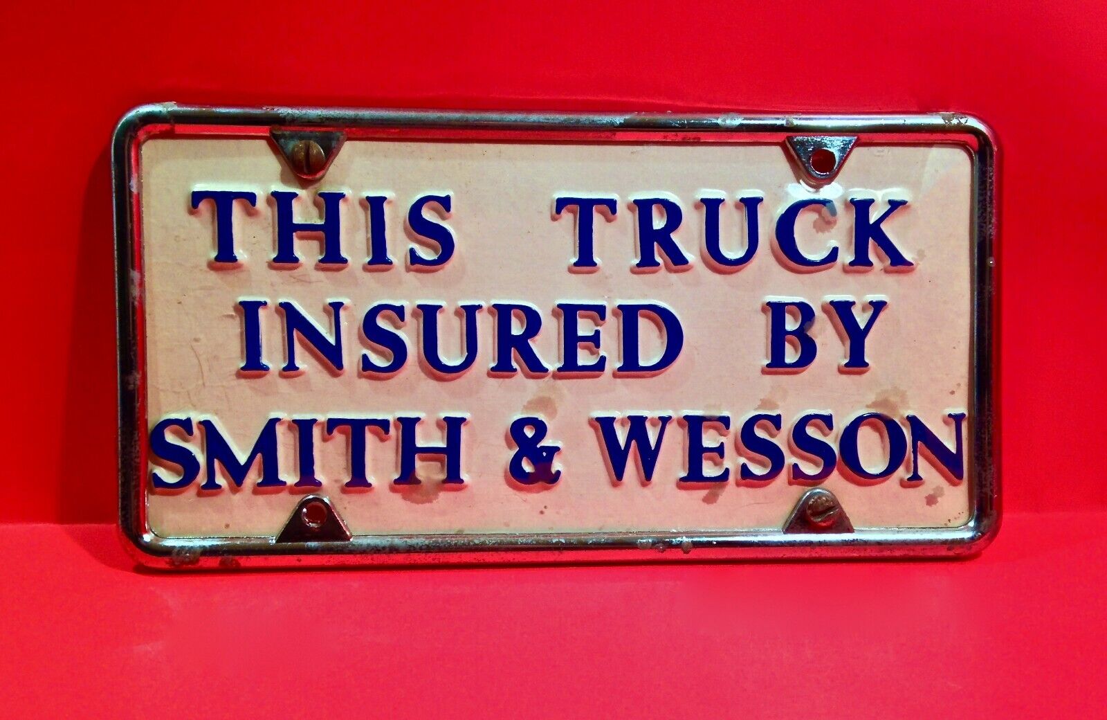 Vintage 1960\'s 70\'s This Truck  Insured By Smith & Wesson License Plate W/ Frame