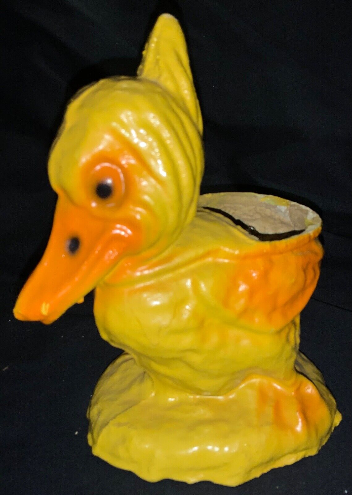 VINTAGE EASTER PAINTED PAPER MACHE CONTAINER - LARGE DUCKLING W/HAT