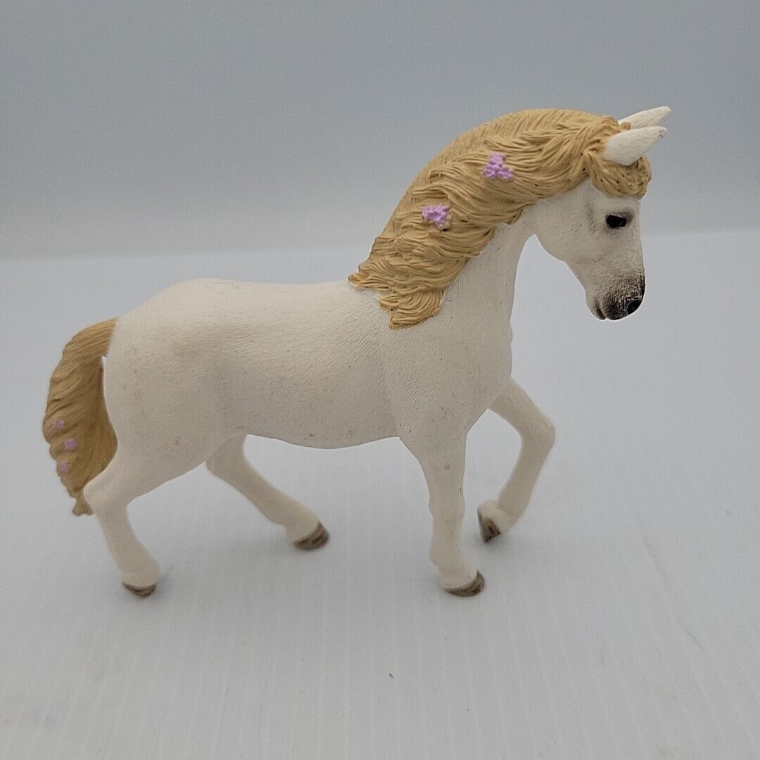 Schleich White ANDALUSIAN MARE \
