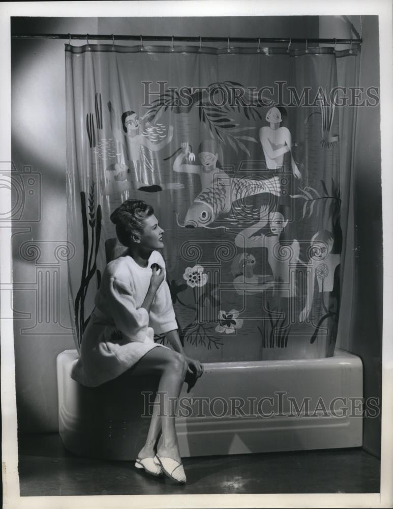 1946 Press Photo of an advertisement for shower curtains