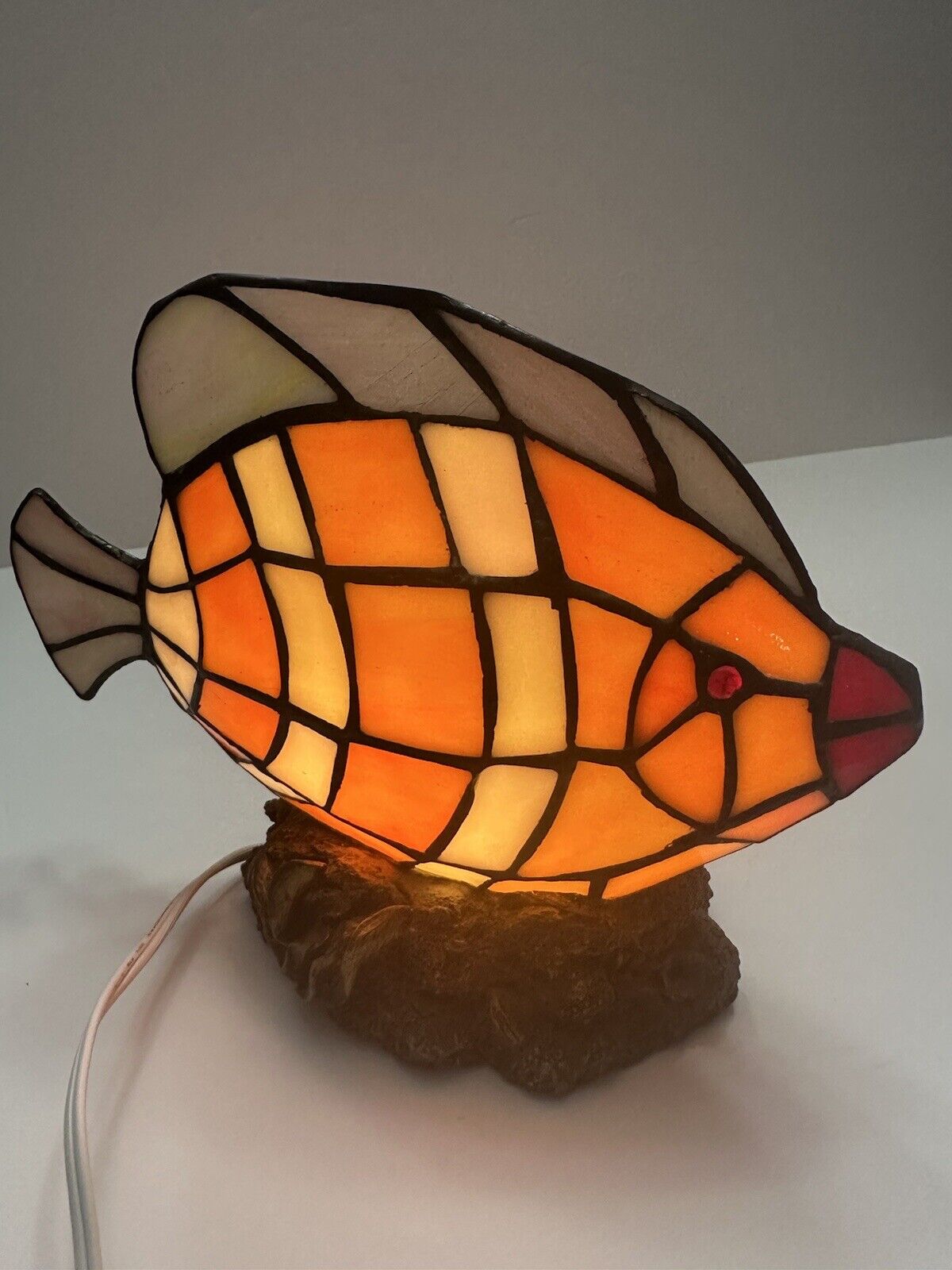 Stained Glass Clownfish Lamp Fish Lamp Accent Table Night Lite Tiffany Style Vtg