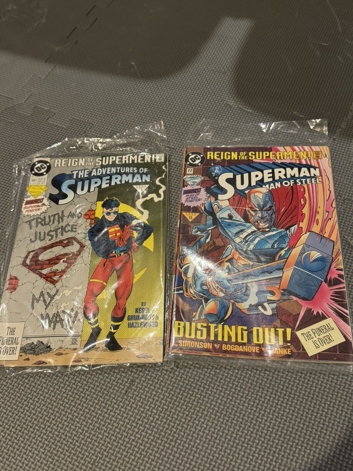 2 Superman comic books 1990s Vintage