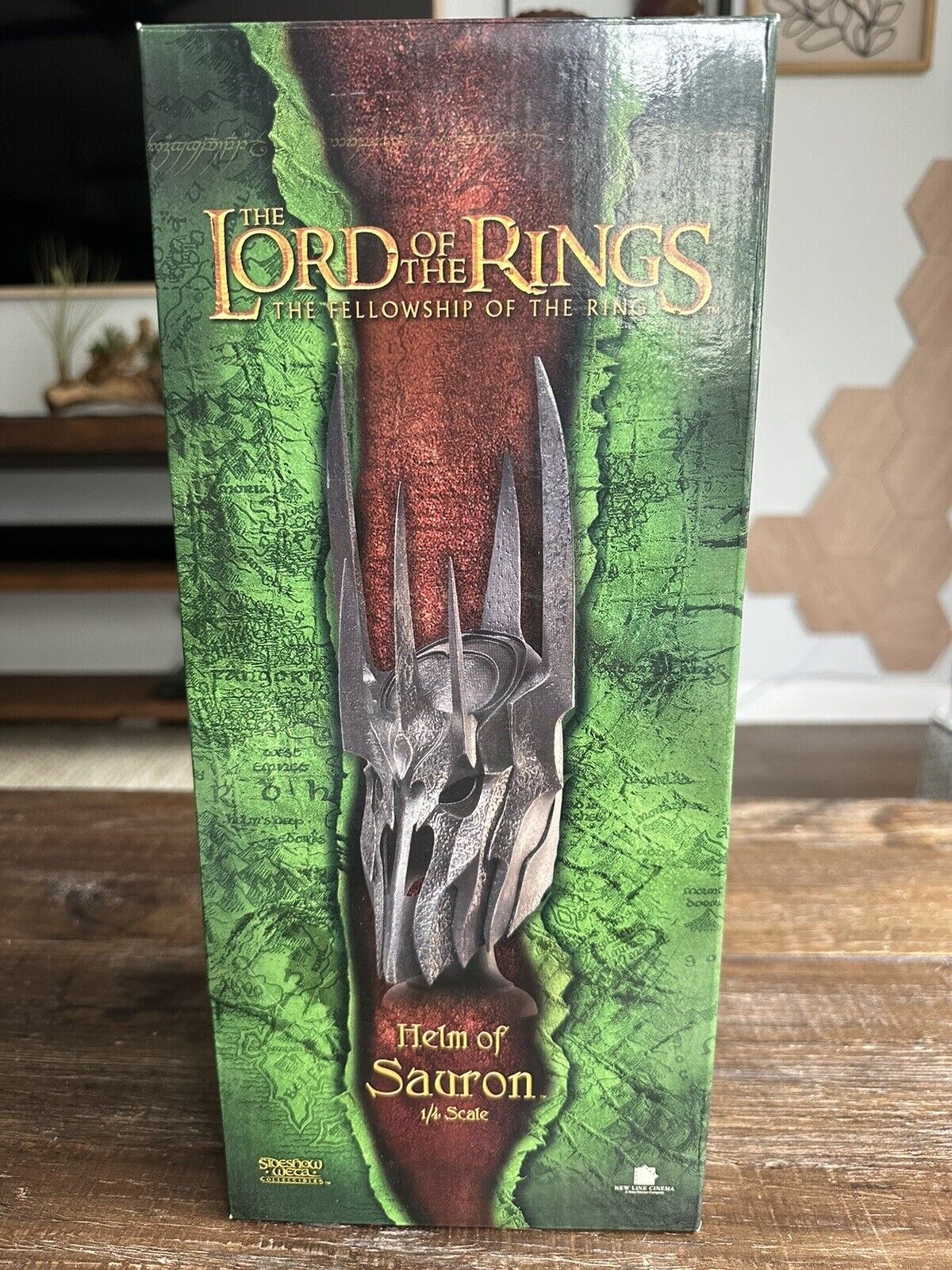 Sideshow Weta Lord of The Rings Helm of Sauron 1/4 Scale