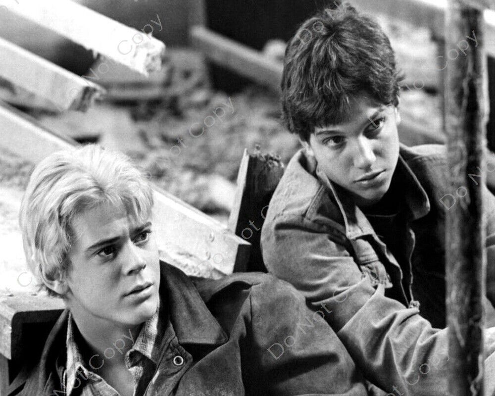 8x10 The Outsiders 1983 PHOTO photograph picture c thomas howell ralph macchio