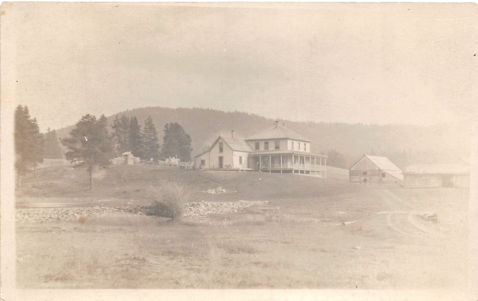 J33/ Kalispell Montana RPPC Postcard c1910 Ranch House Building  202