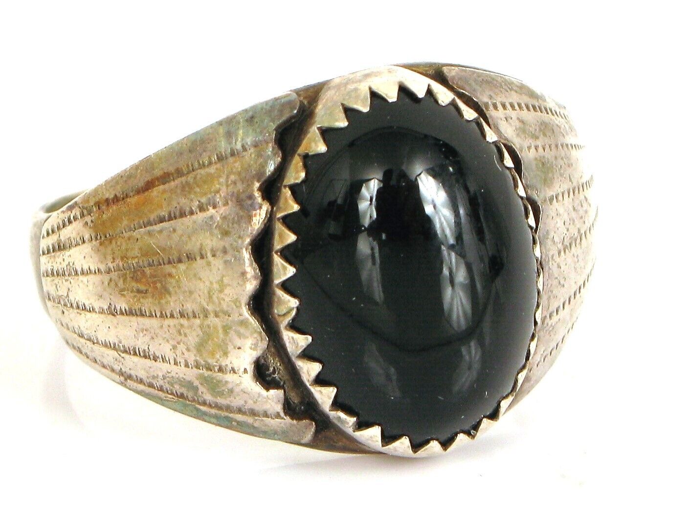 VTG BEAUTIFUL STERLING SILVER NATIVE AMERICAN CLASSIC BLACK ONYX RING S10