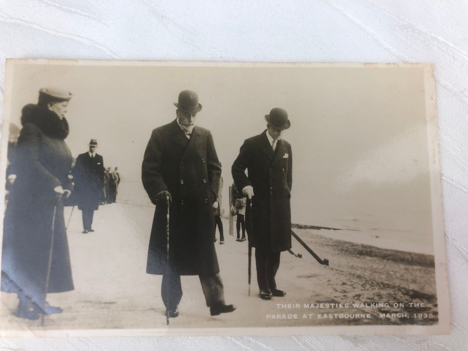 VINTAGE POSTCARD B & W - HER MAJIESTIES WALKING AT EASTBOURNE 1935- ROYAL FAMILY