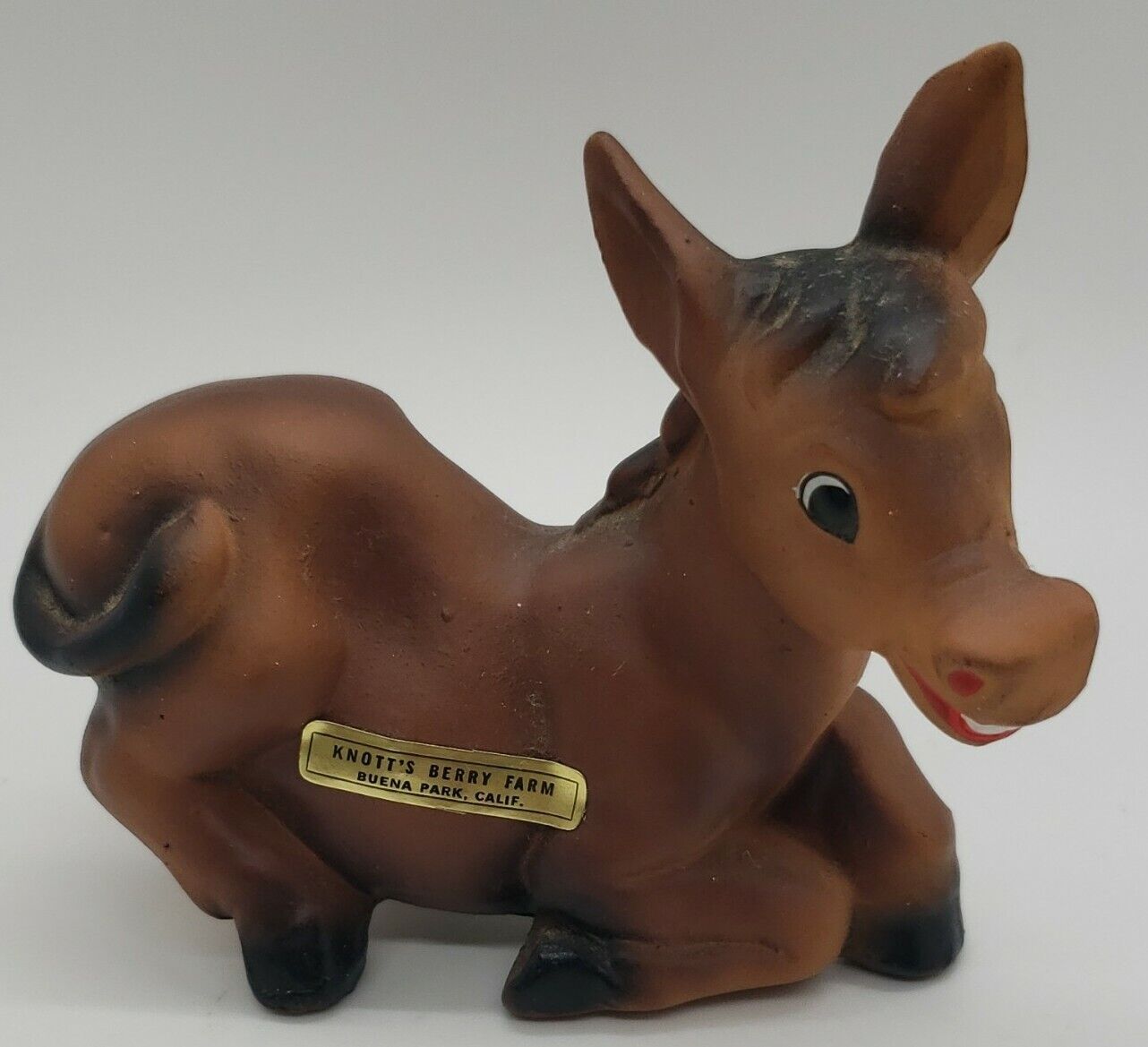 Vintage Mark Exclusive Knott\'s Berry Farm Buena Park, CA souvenir HORSE figurine