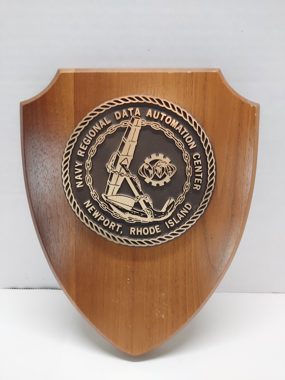 Rare USA Navy U.S. Data automation Newport RI Plaque On Wood medal 