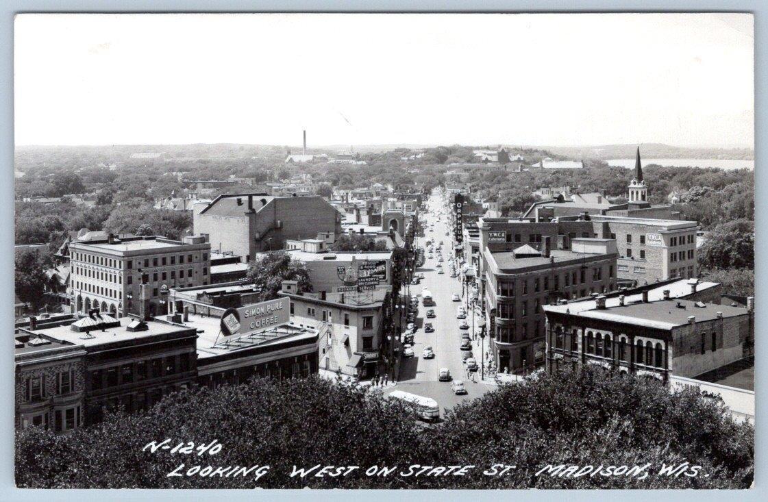 1930\'s ERA RPPC MADISON WISCONSIN*LOOKING WEST ON STATE STREET*BUS*OLD CARS*YWCA