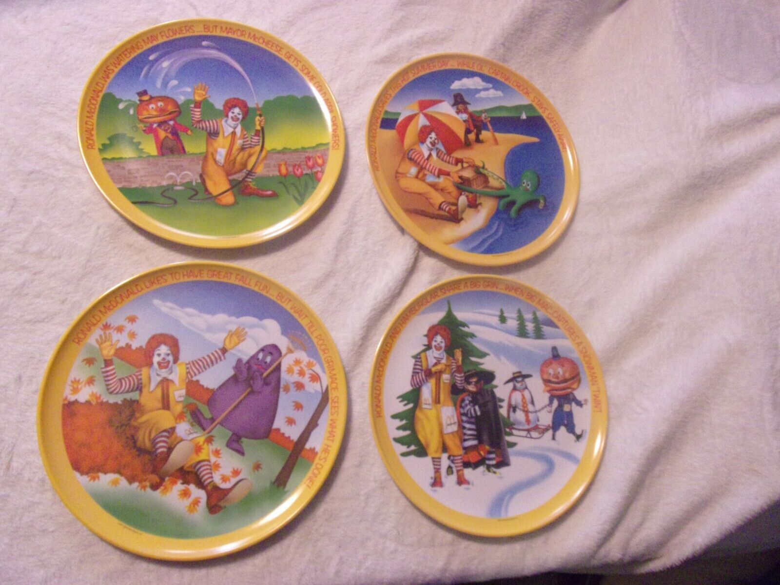 Vintage Lot of 4  1977 McDonalds  Collector plates