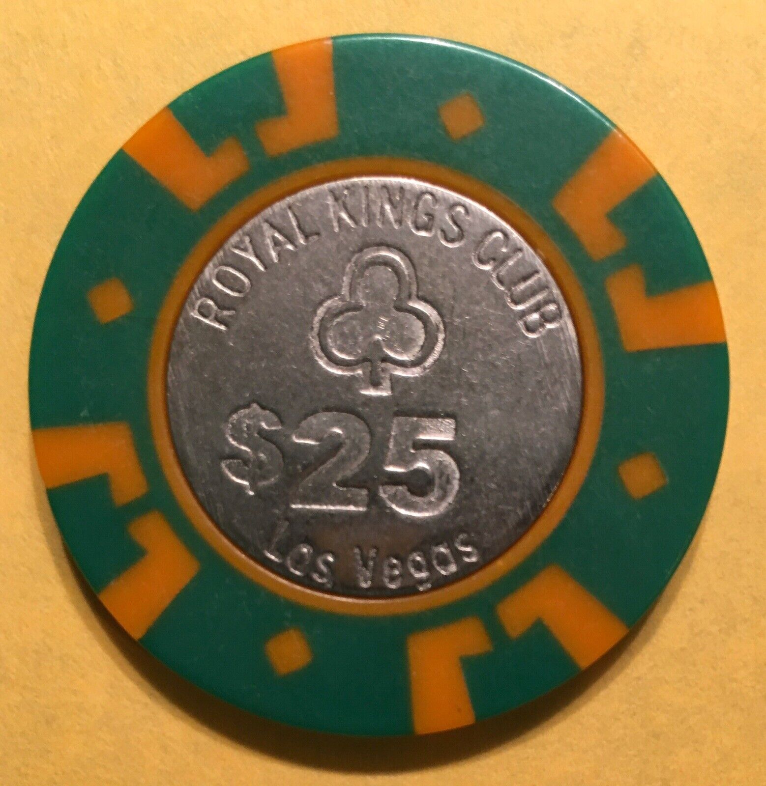 Vintage ROYAL KINGS CLUB $25 Twenty-Five Poker Chip LAS VEGAS CASINO Metal Inlay