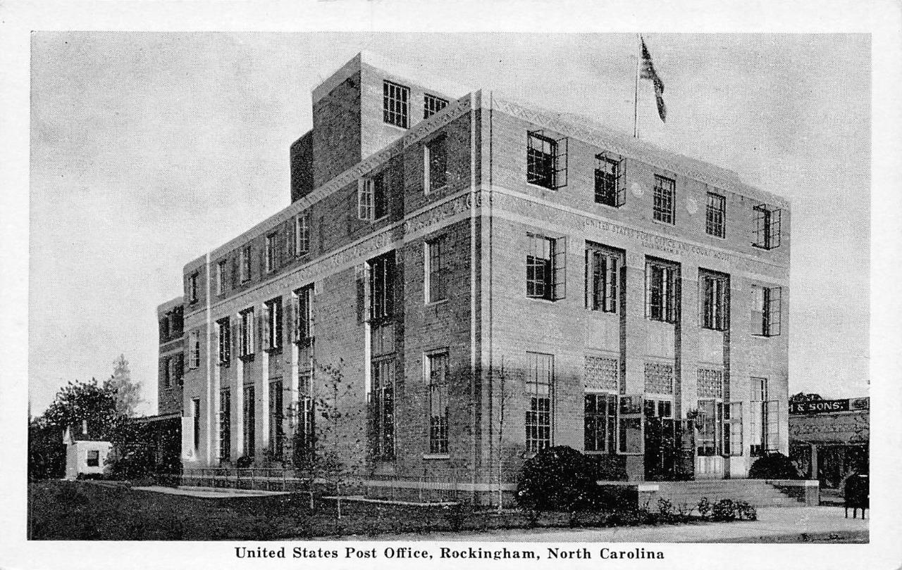 ROCKINGHAM, NC North Carolina   POST OFFICE   Richmond County  B&W Postcard