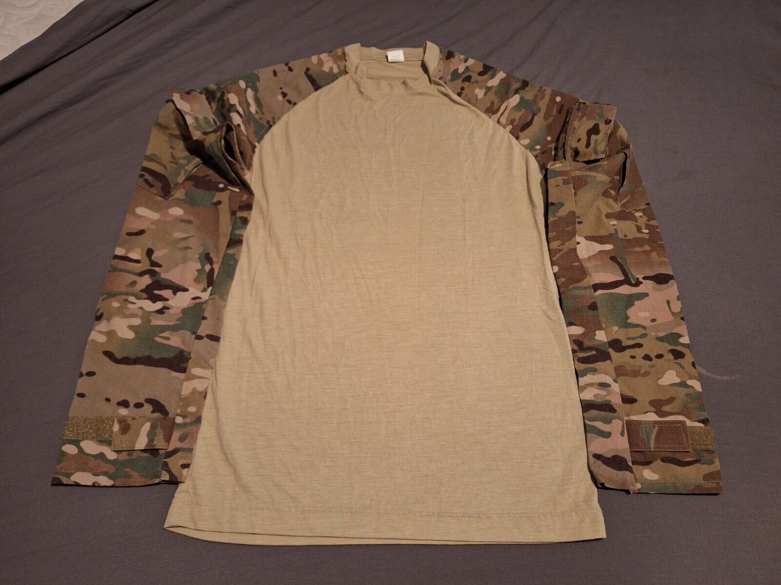 U.S. Army OCP Fire Resistant Combat Shirt Size Small Used