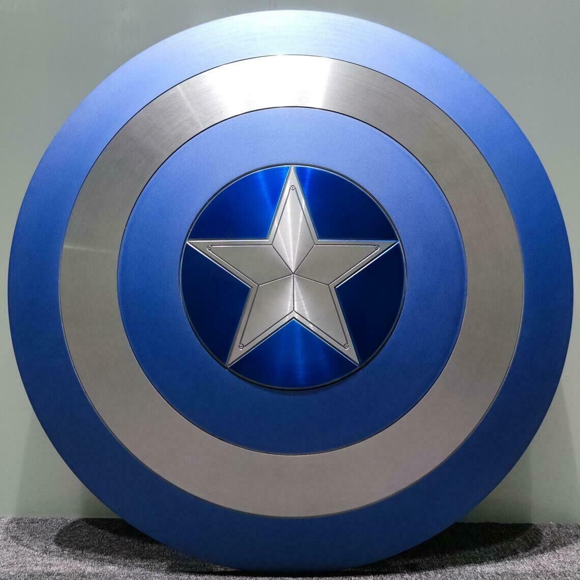 Avengers Legends Captain America Shield Nightfang Shield Obsidian Serpent Shield