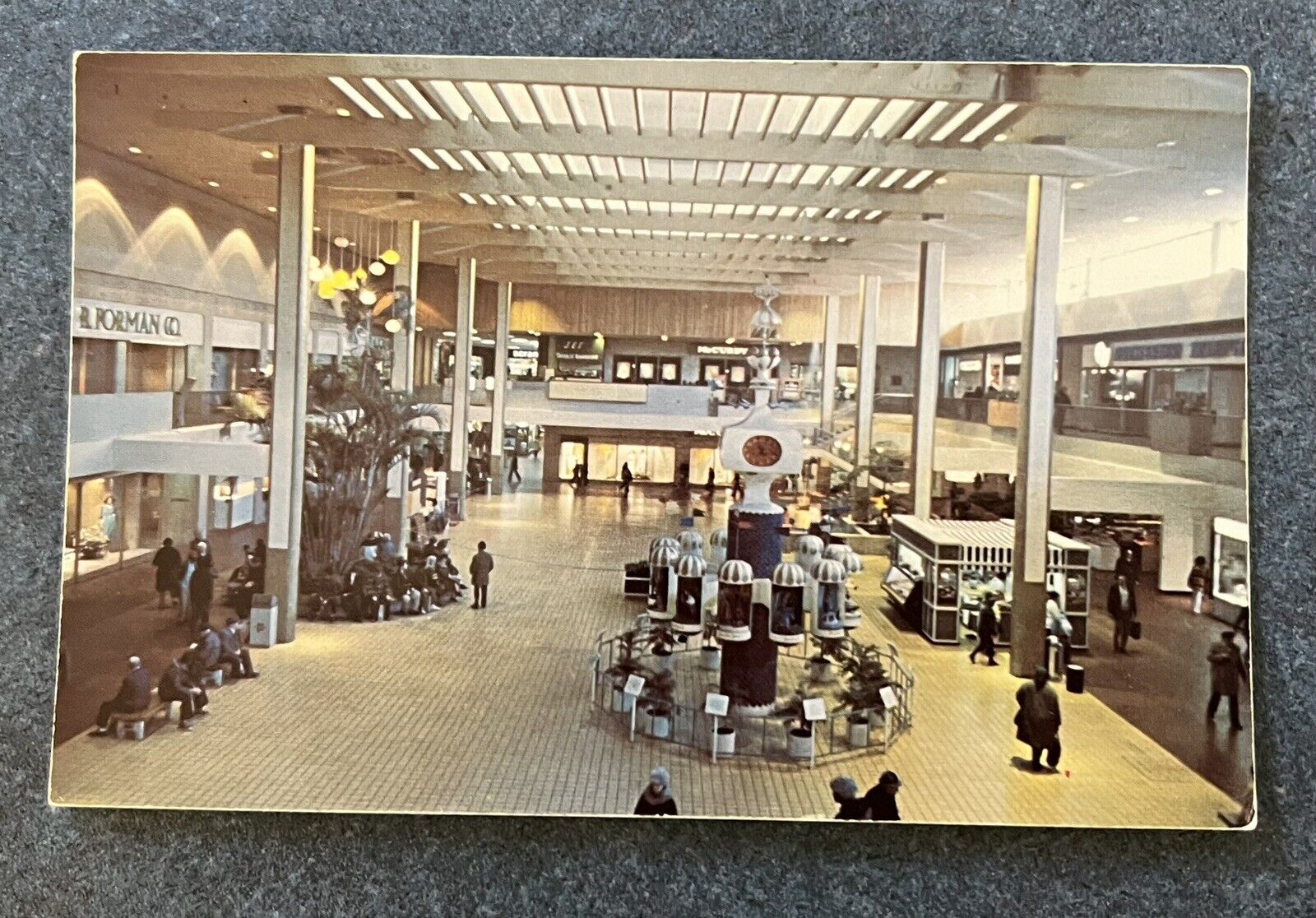 Postcard Interior of Midtown Plaza, Rochester NY Clock of the Nations