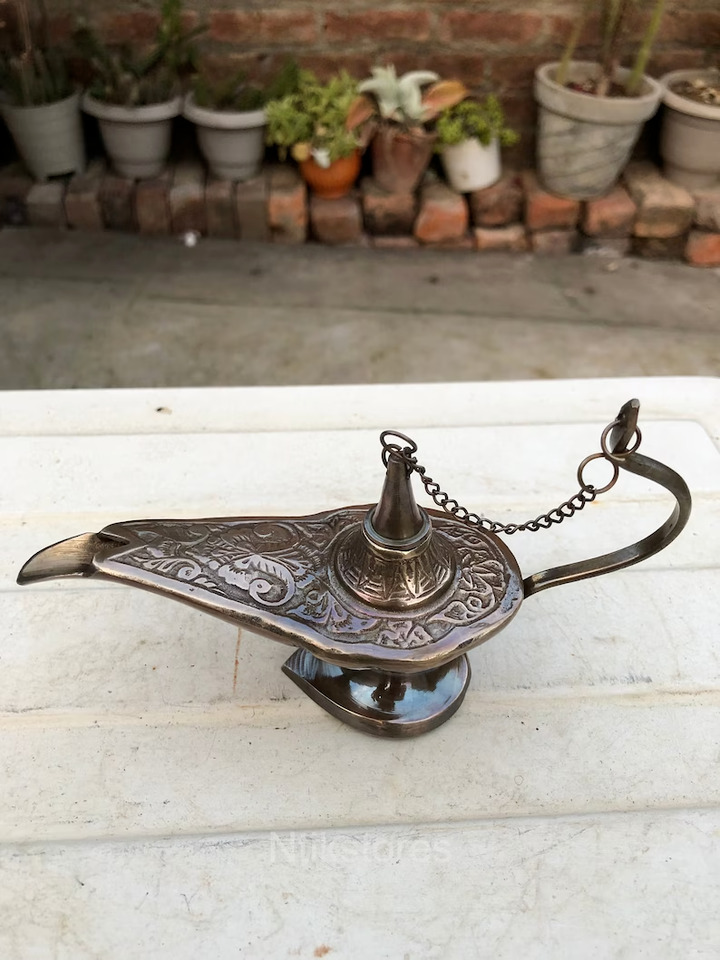 Aladdin Genie Chirag Vintage Style Handcrafted Brass Aladin Oil Lamp Home Decor