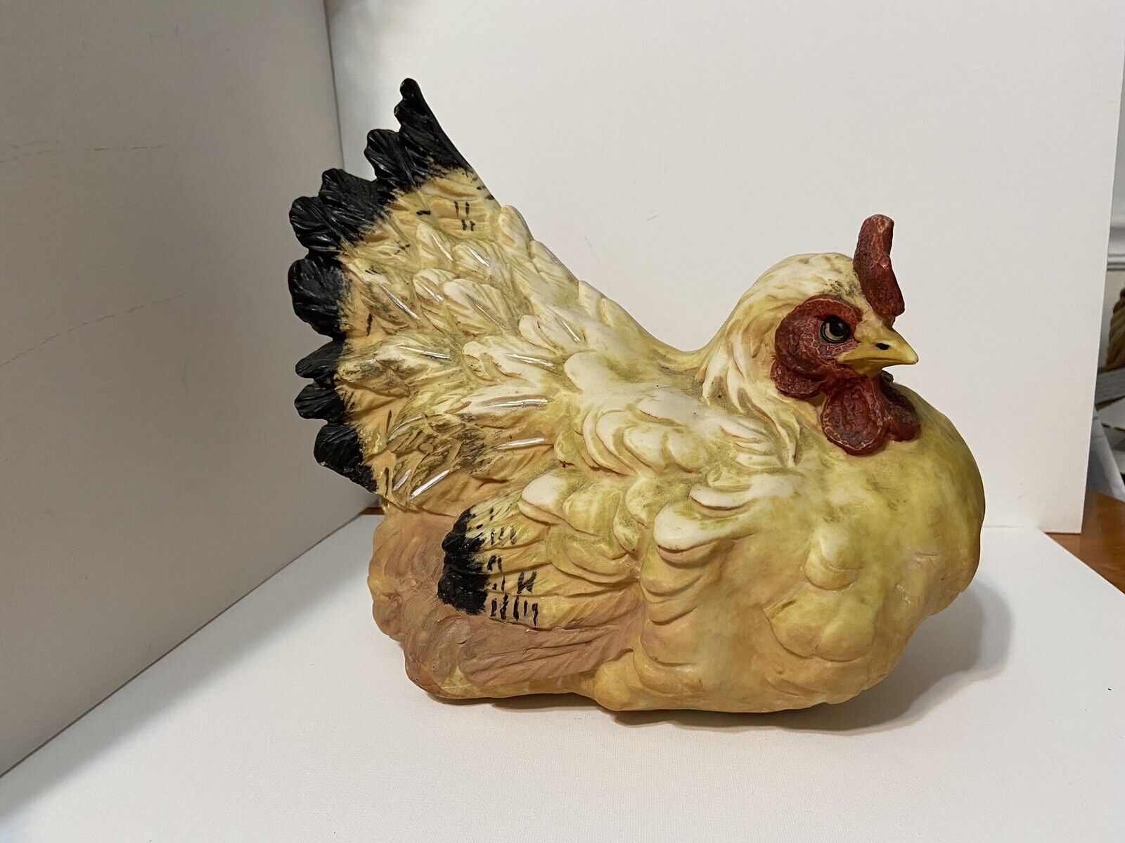 Vtg Large Resin Fat Chicken Hen Nesting Sitting Statue Figurine