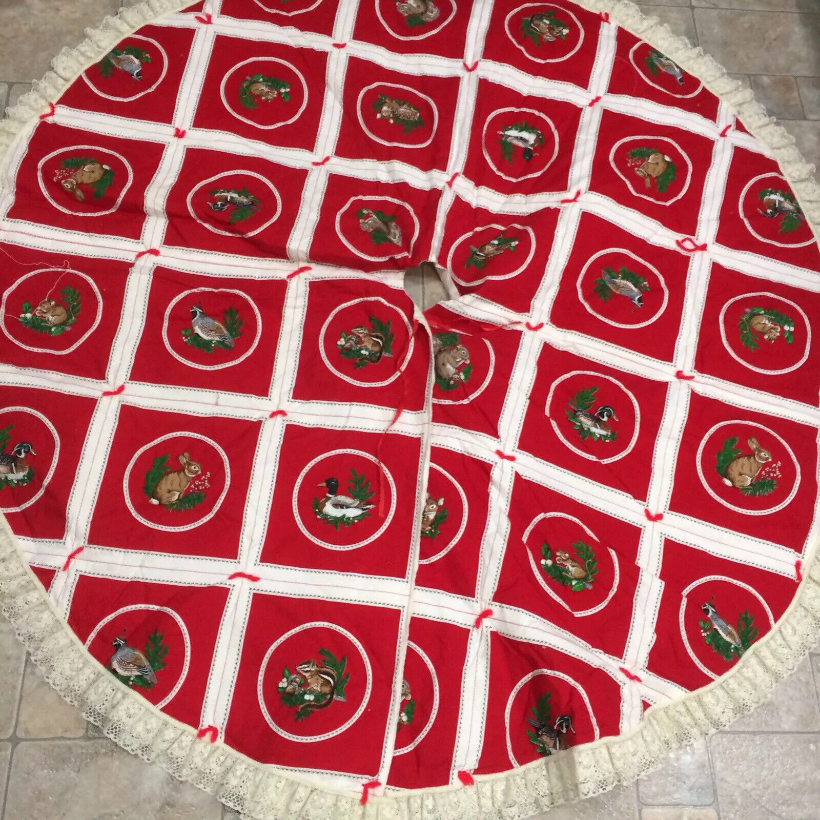 Vtg Xmas Tree Skirt Red 48” Quilted Duck Squirrel Bunny Fawn Quail Lace Handmade
