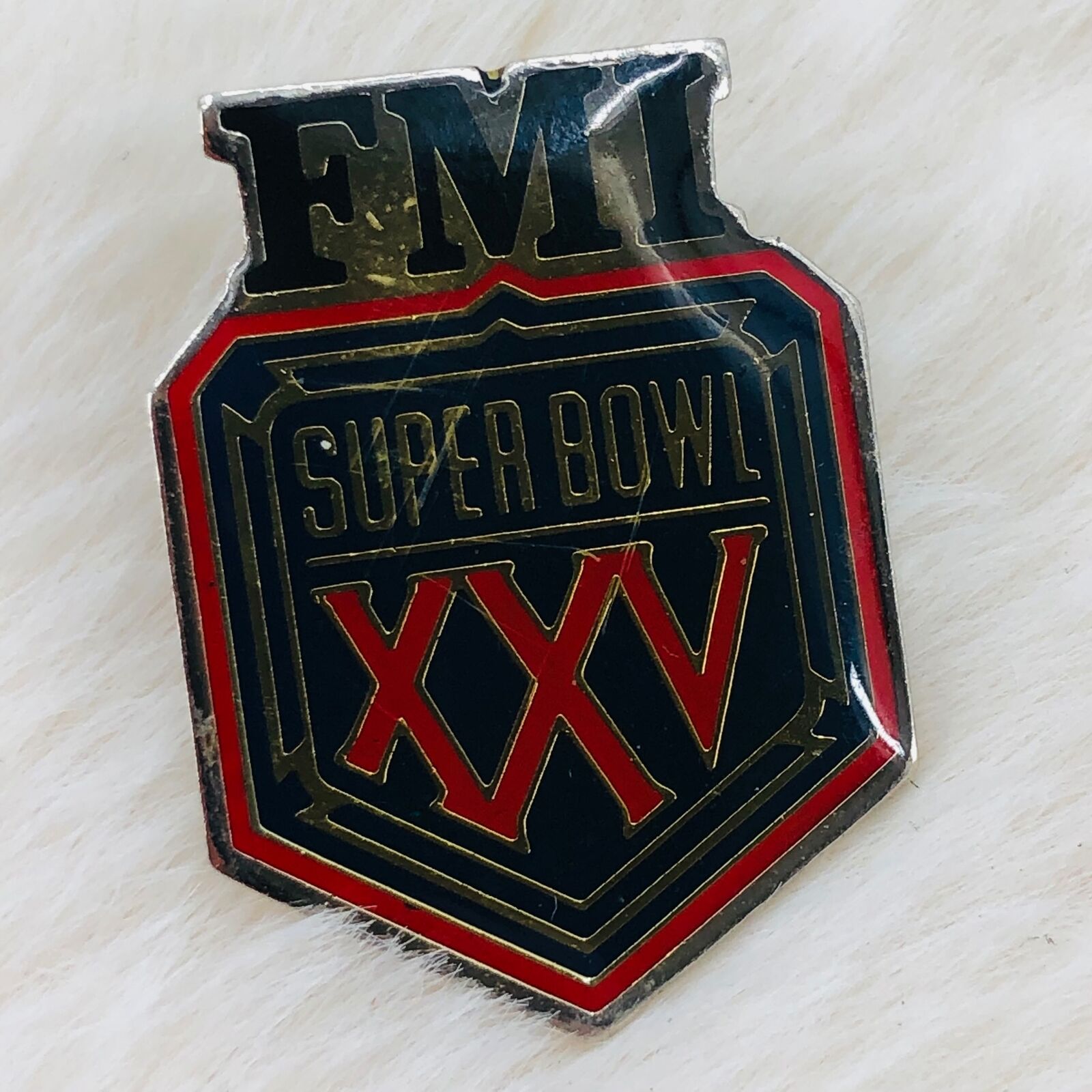 Vtg Super Bowl XXV FMI Sponsored NFL Football Lapel Pin by Peter David