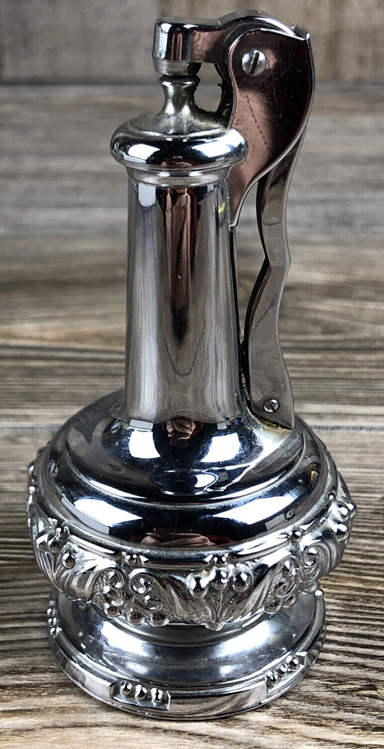 Vintage MTC Silver Genie Lamp Table Lighter