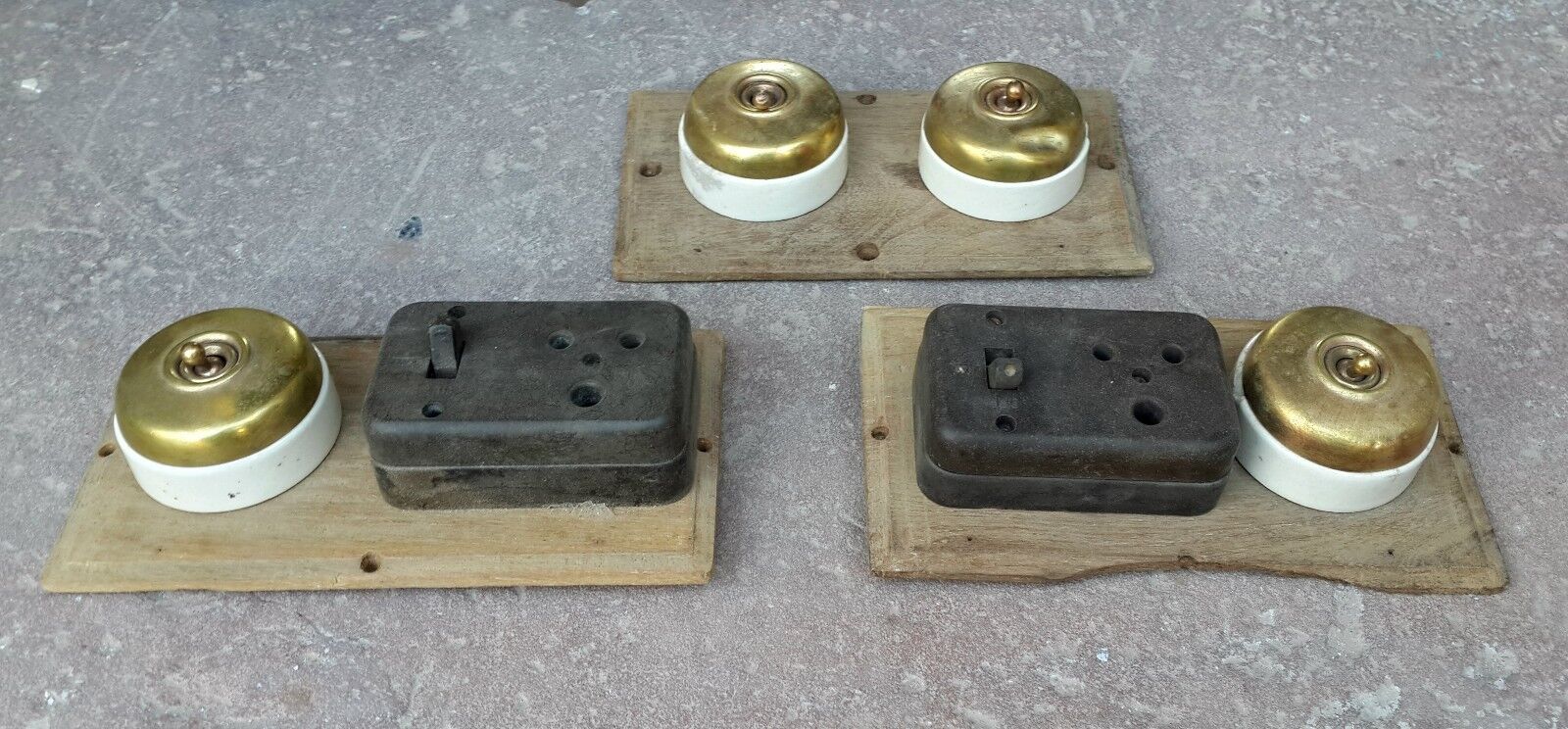 Vintage 4 Pcs Vitreous Brass Ceramic Electric Switches Fitted In Board C127