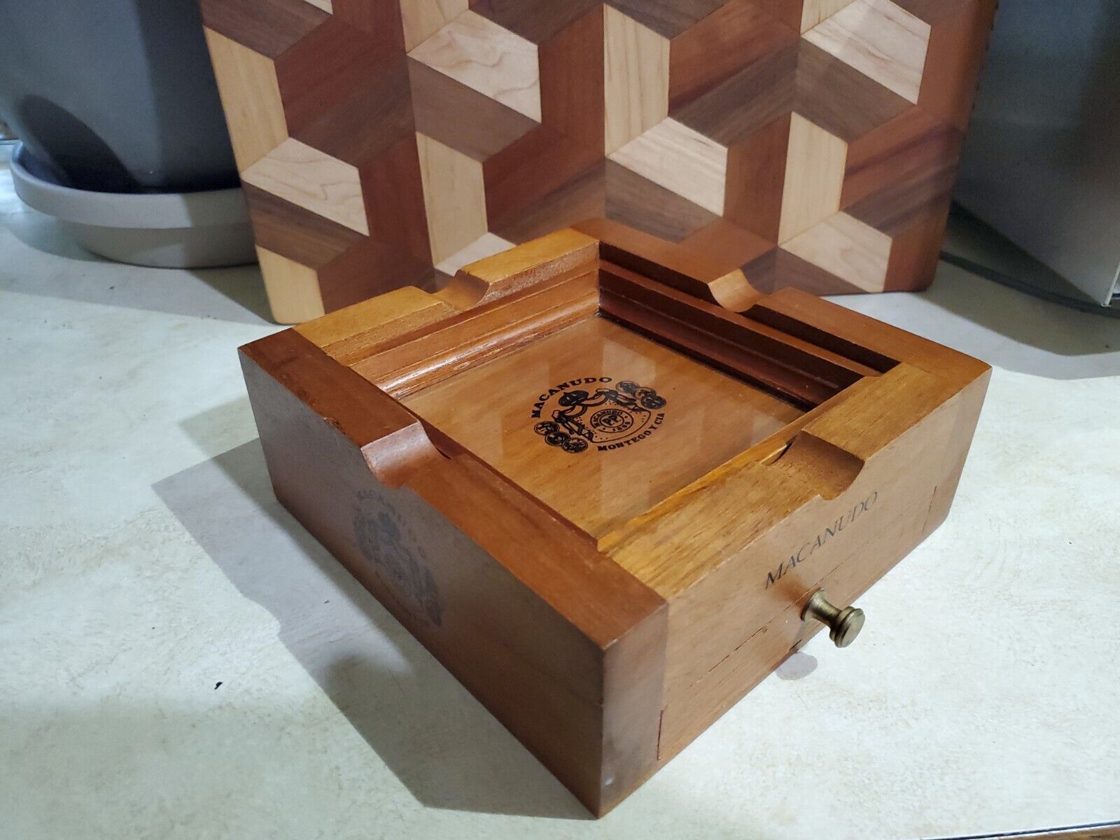 New Handmade Macanudo Wooden ashtray with drawer for accessories Made in D.R.
