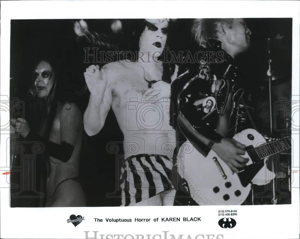 1993 Press Photo The Voluptuous Horror of Karen Black performs on Stage