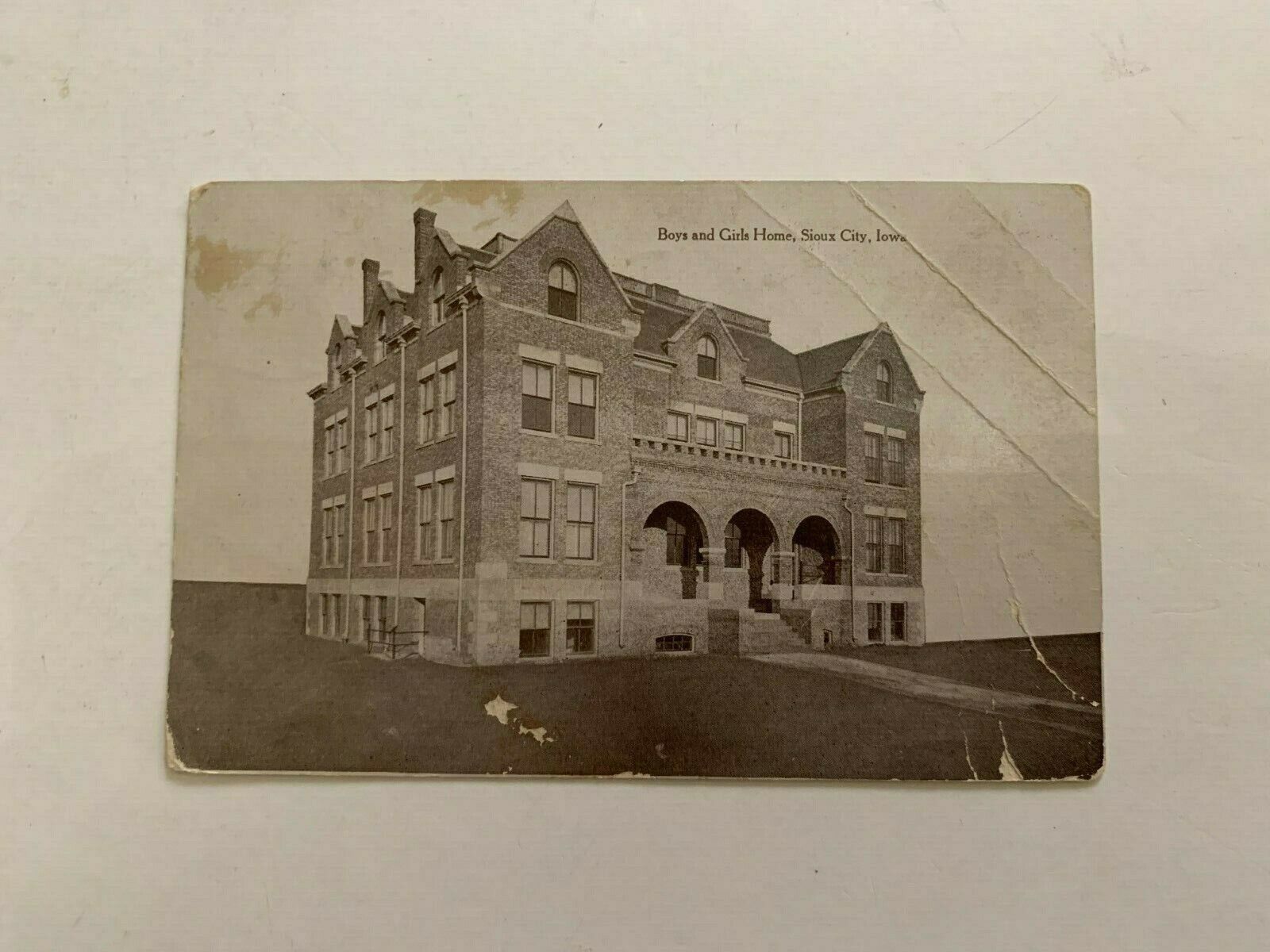1908 Boys and Girls Home Sioux City Iowa Postcard