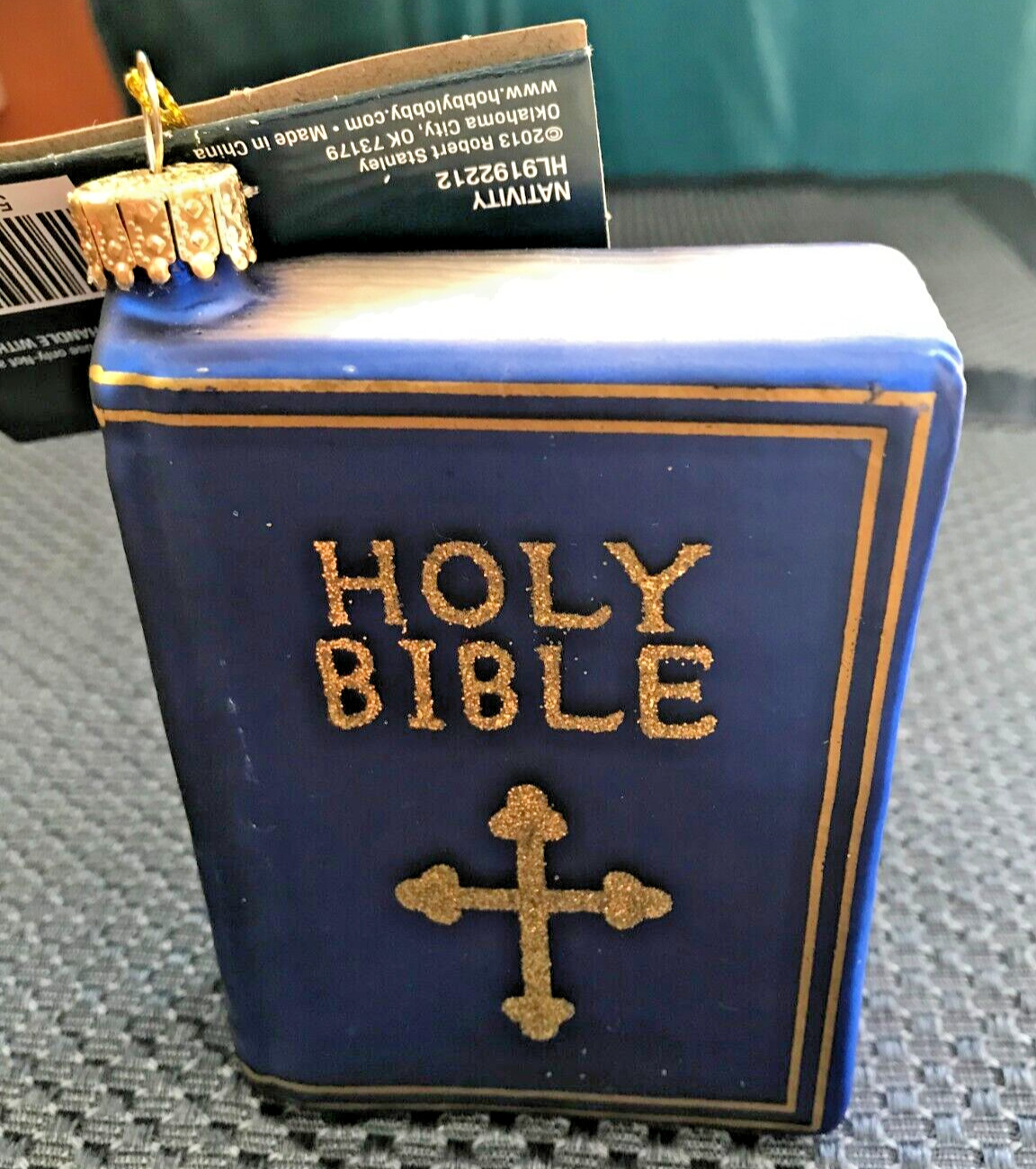 ROBERT STANLEY HOLY BIBLE CHRISTMAS ORNAMENT, BLUE, GOLD TRIM, NEW WITH TAG