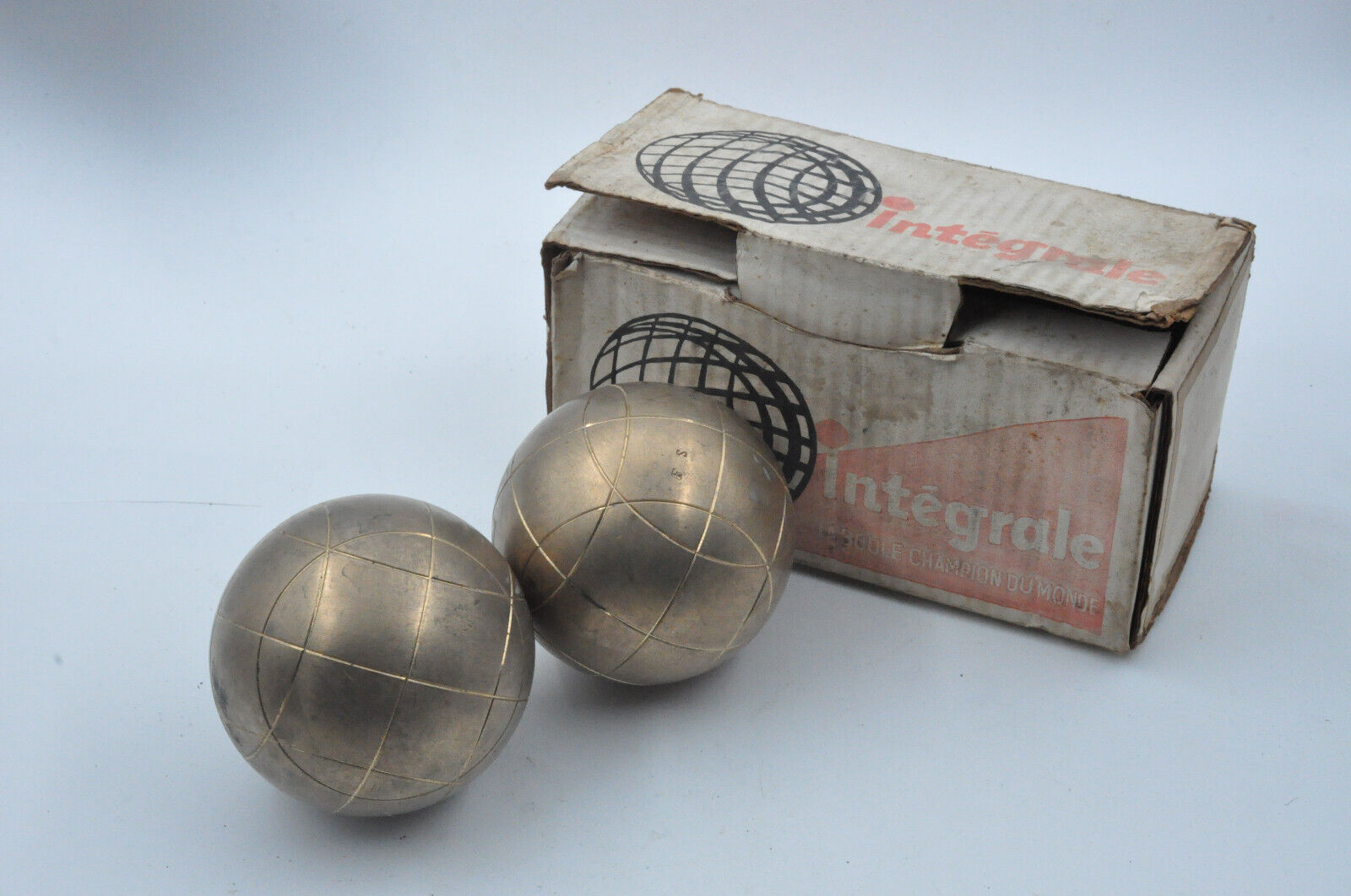 Antique Pair Of Balls Of Long Lyonnaise Integrale Collection Petanque 2