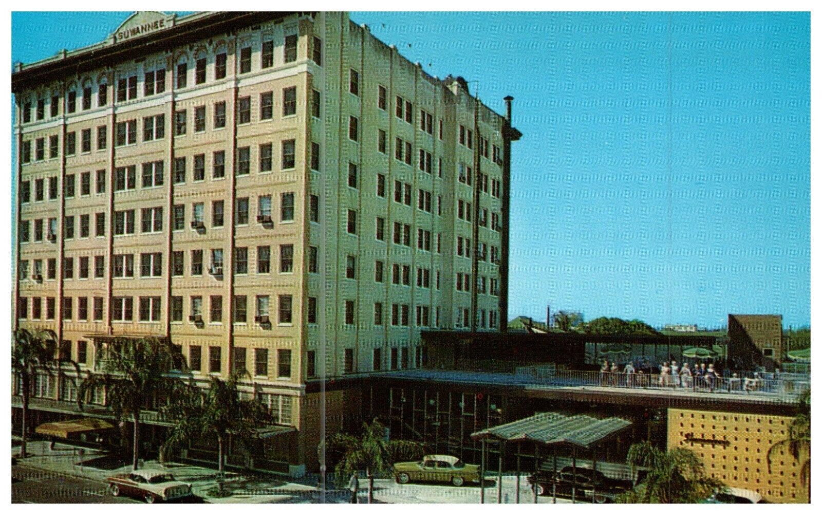 Suwannee Hotel in St. Petersburg, FL Florida Hotel Advertising Vintage Postcard