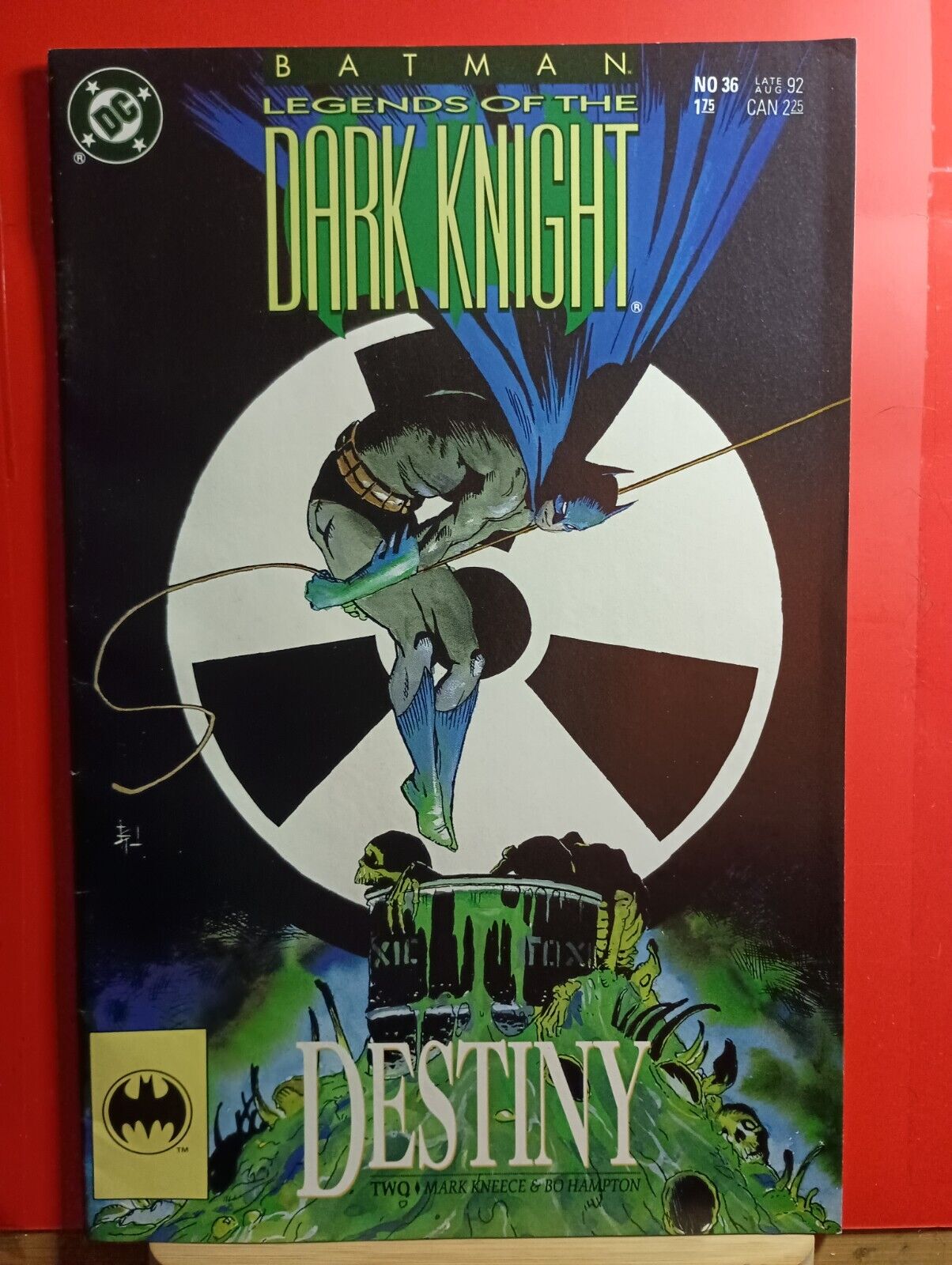1992 DC Comics Batman Legends Dark Knight 36 Bo Hampton Cover Artist NG