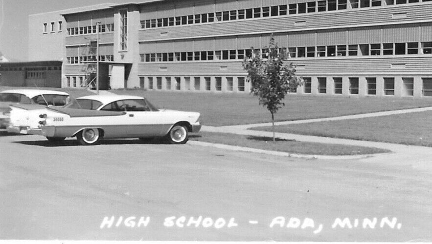 1950\'s RPPC ADA, Minnesota HIGH SCHOOL, Classic 50\'s CAR, TAILFINS Postcard