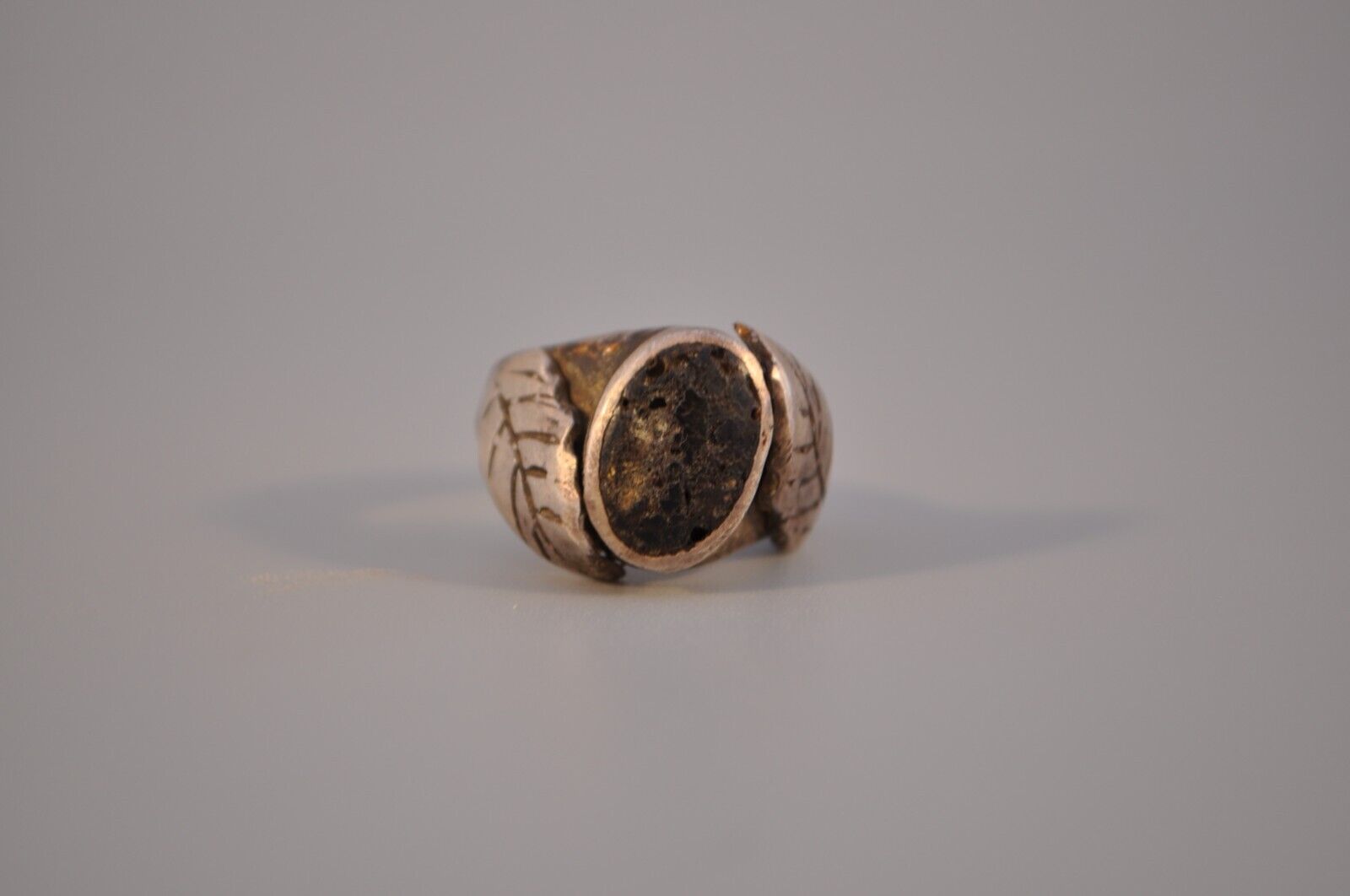 Old Pawn Navajo Sterling Ring With Old Stone  Size 7 1/4
