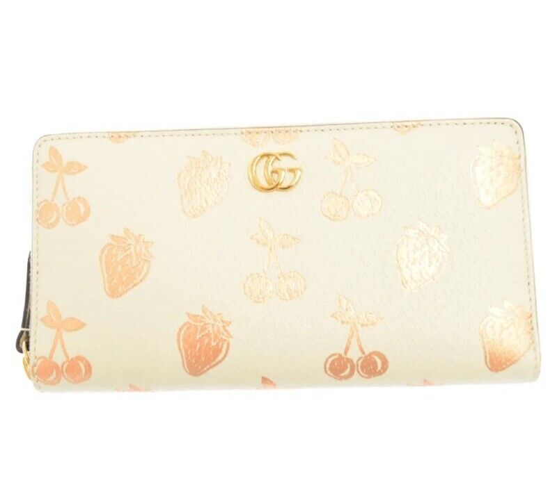 Gucci GG Marmont Berry Strawberry White Long Wallet Round Zip Used