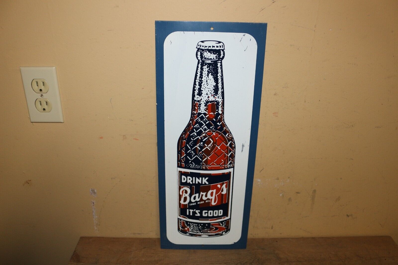 Vintage Drink Barq\'s It\'s Good Root Beer Soda Pop 19\