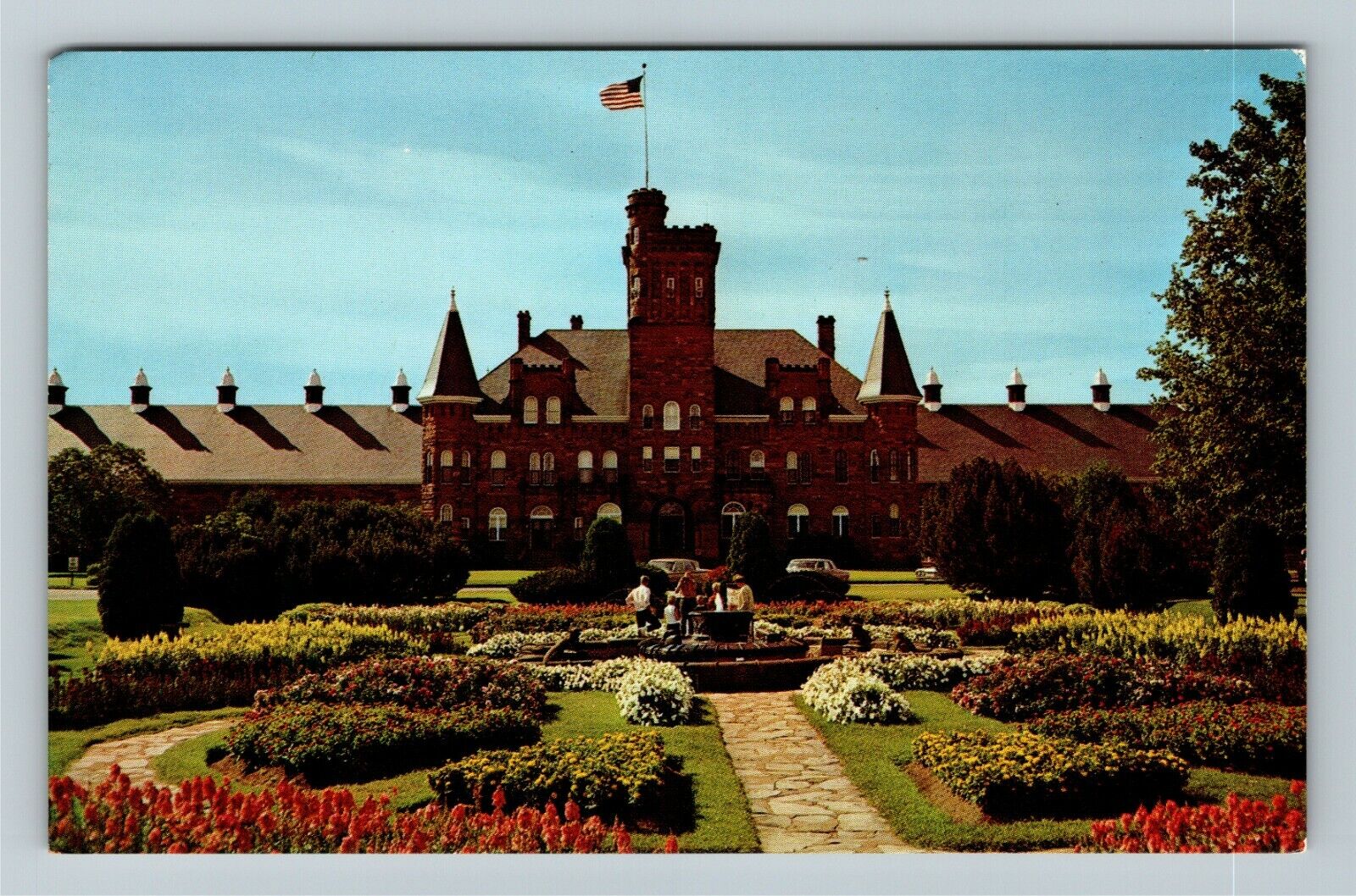 Marquette MI-Michigan, Sunken Gardens, Marquette Branch Prison, Vintage Postcard