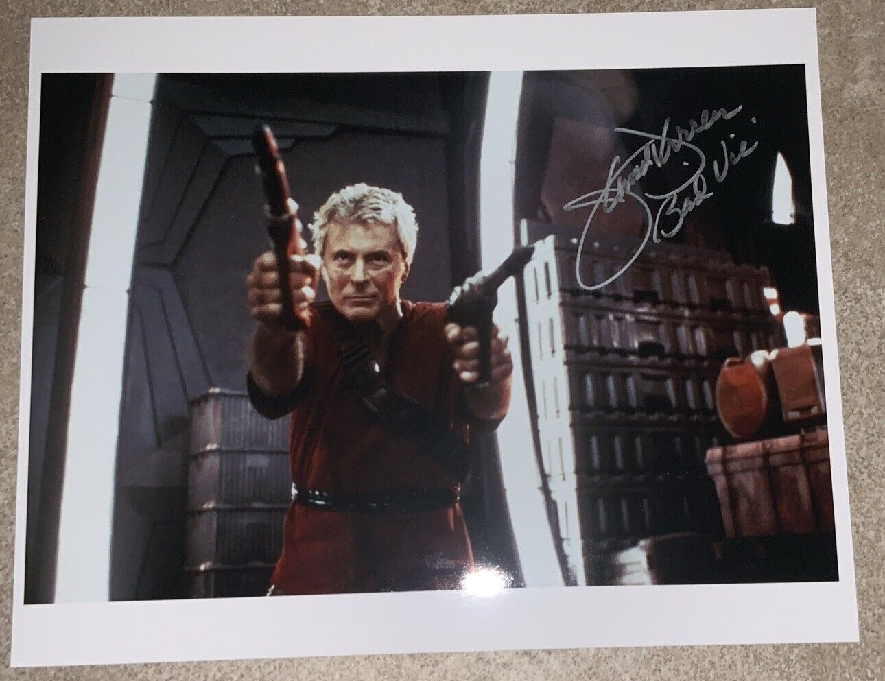 1998 DS9 James Darren (\'Bad Vic\' Fontaine) signed 8 X 10 Color RARE Photograph