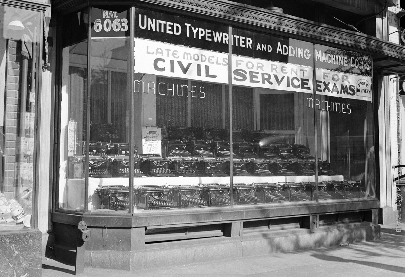 1939 United Typewriter and Adding Machines, DC Old Photo 13\