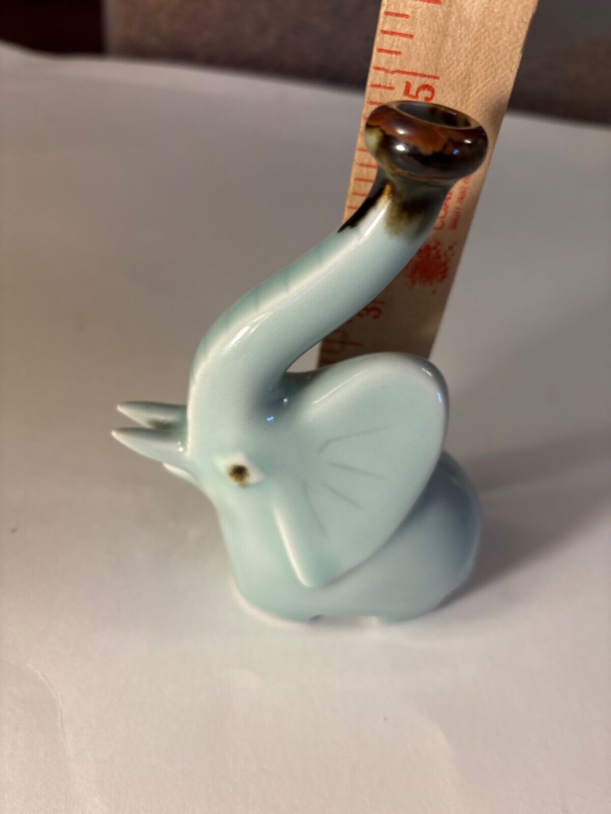 Vintage 5” Oriental Good Luck elephant upward trunk sm. candle holder opening