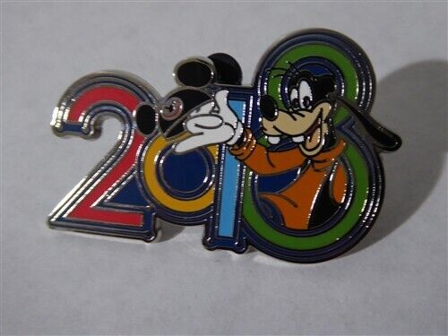 DLR/WDW Dated 2018 Mystery Pin Set- Goofy with Ear Hat